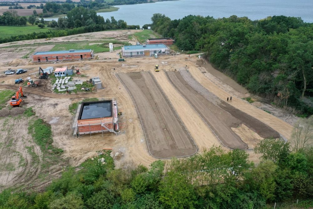 2020-08-28-01E2C82AF8-AABF-9689-DB29-66F3226158D9