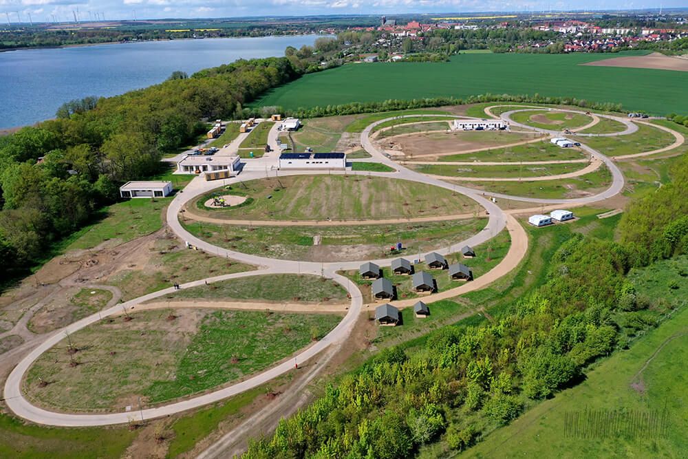 2021-05-19-sonnenkap4-compcb9bb41e-4770-077f-d2d6-fe4acc0ece2611391920-88E6-7258-CAE6-C61F8A2A8756